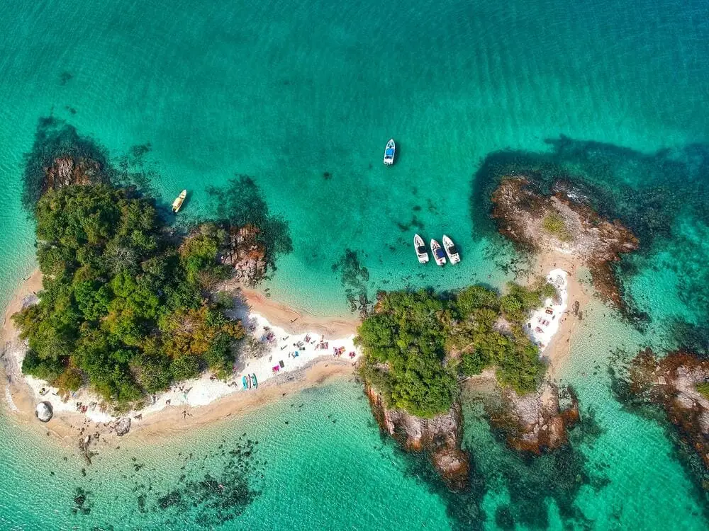 Para onde viajar em maio no Brasil. Sugestão de destino na Ilha Grande RJ
